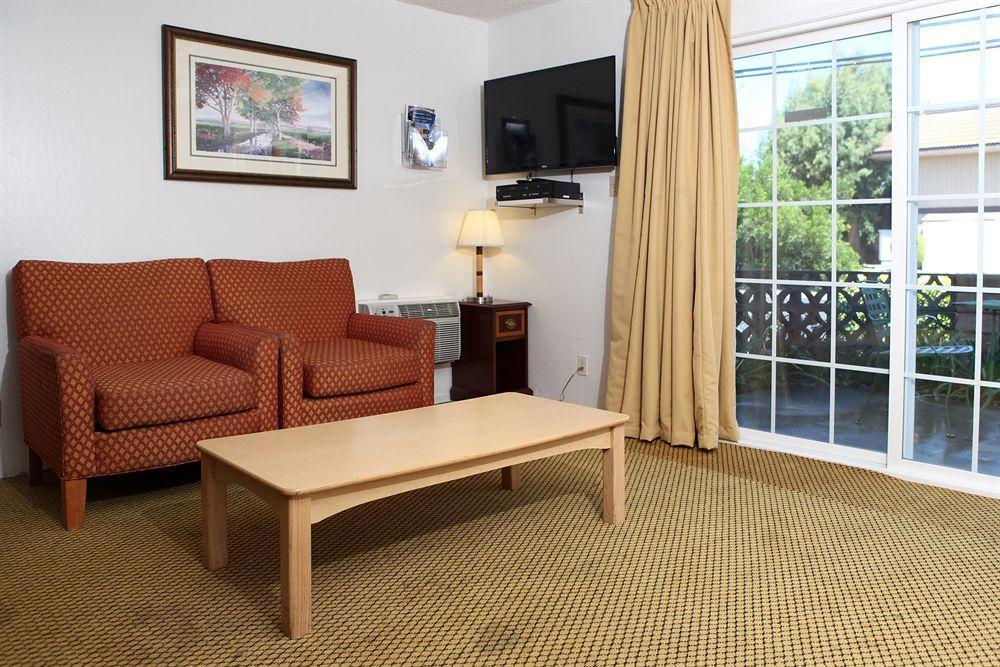 Granada Inn Santa Clara Bagian luar foto